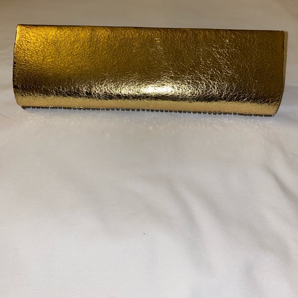 Gold clutch - Picture 3 of 5